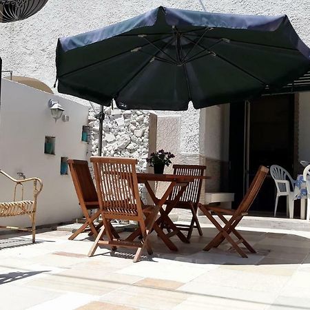 Villino Dolores 30 Mt Mare بورتو سيساريو المظهر الخارجي الصورة